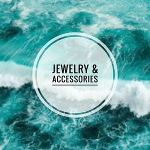 Accessories & Jewelry